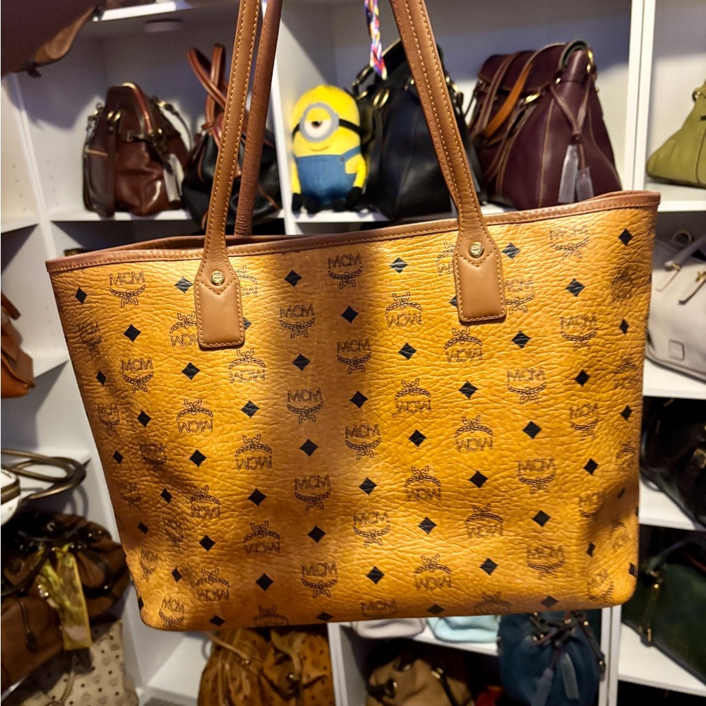 MCM TOTE - image 2